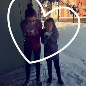 Meet your Posher, Marissa